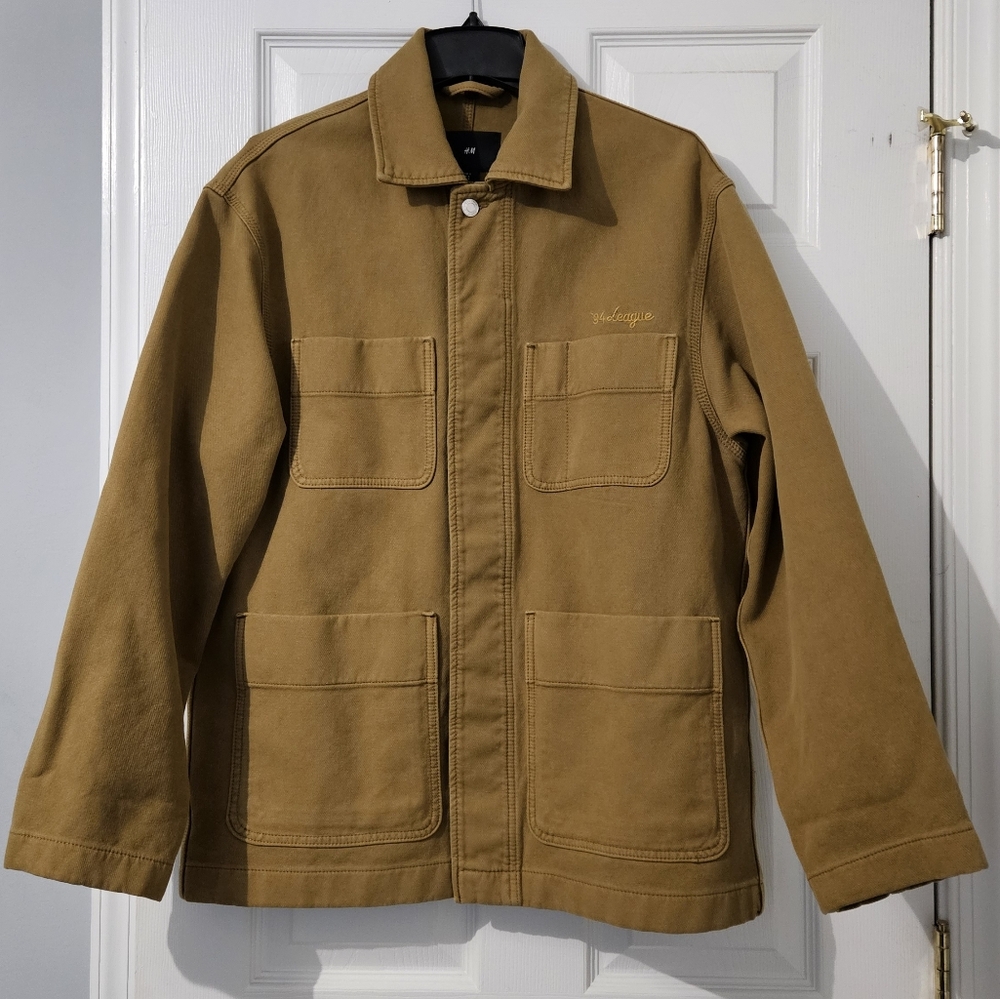 NWOT: H&M Men's Oversized Denim Jacket - Size Small